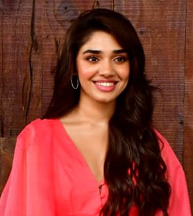 krithi shetty portrait