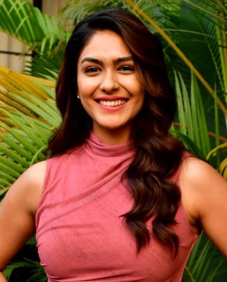 mrunal thakur portrait