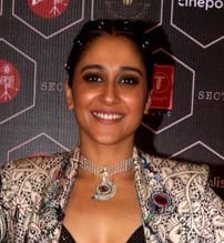 regina cassandra portrait